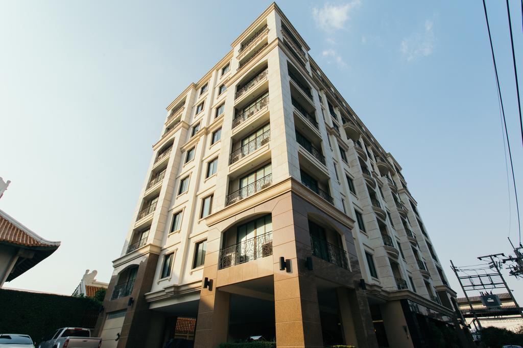 Thomson Residence Hotel Bangkok Exterior photo